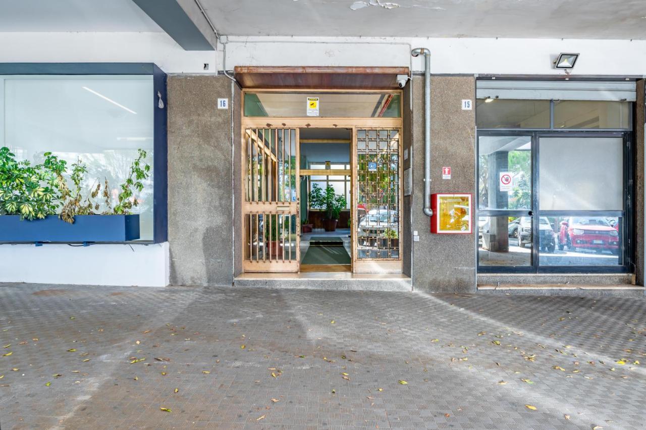 Catania Seaview Apartment With Balcony Exterior foto